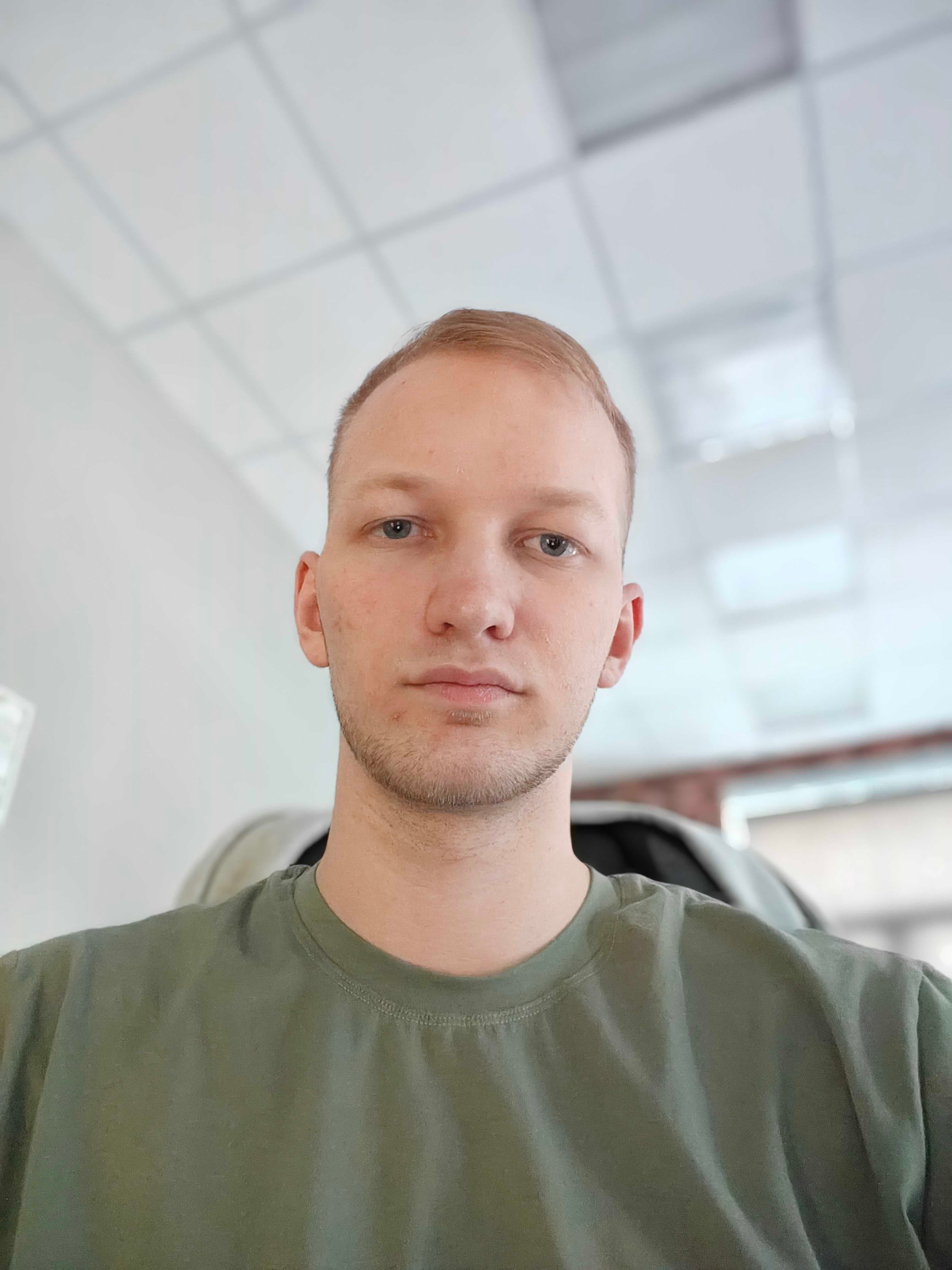 Андрей Реков